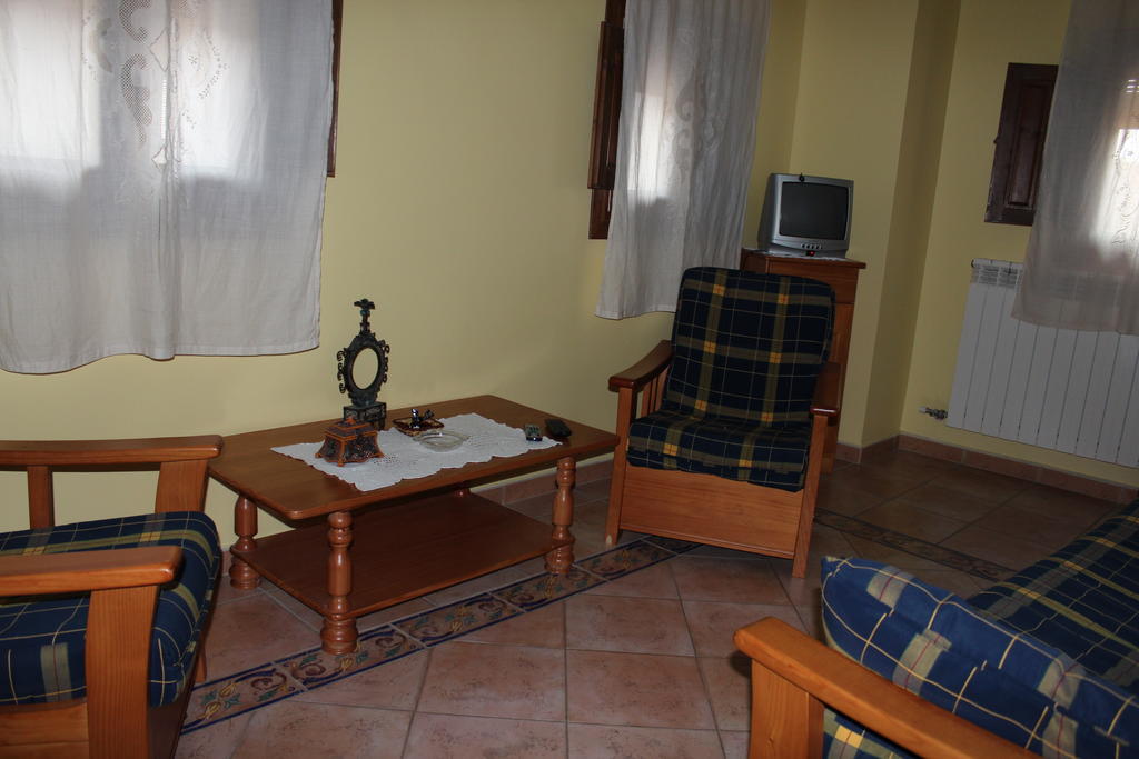 Casa Rural Laura Guest House Villafeliche Екстериор снимка